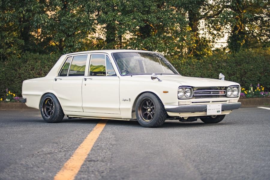  Nissan Skyline 2000GT-R Sedan (PGC10) 1969 года  (фото 1 из 26)